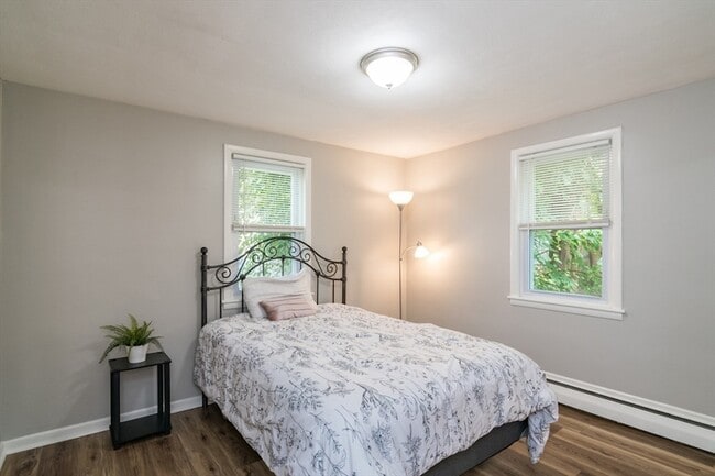 Building Photo - 60 Gatewood Rd