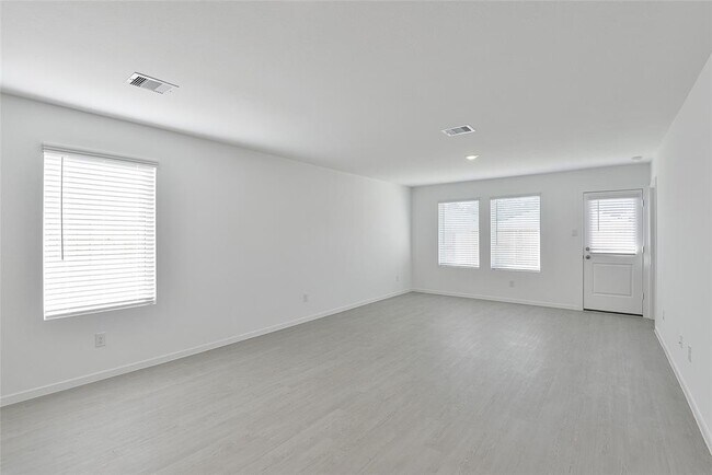 Building Photo - 21330 Offida Ln
