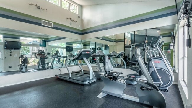 Building Photo - 12703 Jones Rd