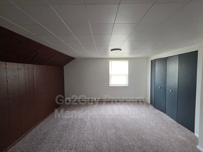 Building Photo - 9635 Everts St
