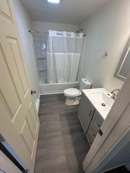 Building Photo - 20168 Greenbush Rd