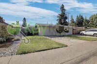 Building Photo - 5636 Clark Ave