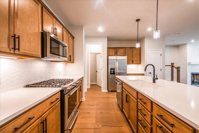 Building Photo - 5769 Tillman Way