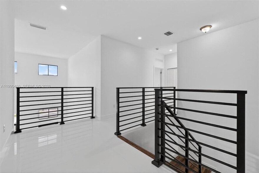 Building Photo - 15441 SW 20th Ln