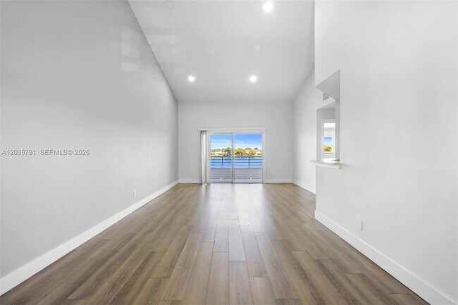 Building Photo - 3449 NW 44th St