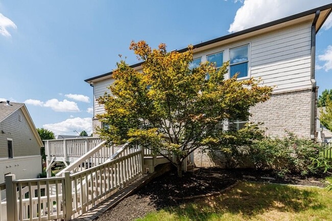 Building Photo - 11760 Stratham Dr