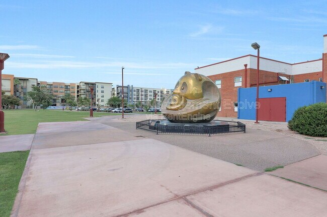 Building Photo - 1130 N 2nd St