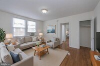 Building Photo - 7611 Eastern Ave NW