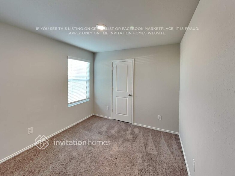 Building Photo - 7302 Alcazar Gate