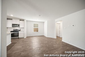 Building Photo - 1141 Barn Swallow Wy
