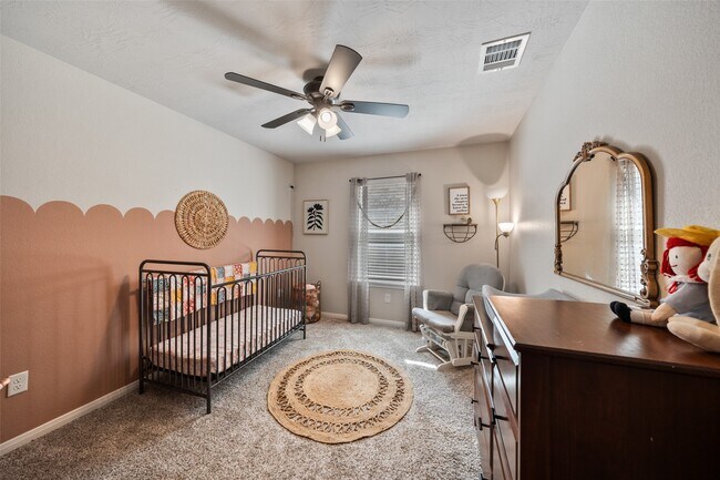 Building Photo - 11947 Sunshine Park Dr N