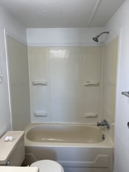 Building Photo - 1234 El Ranchero Rd