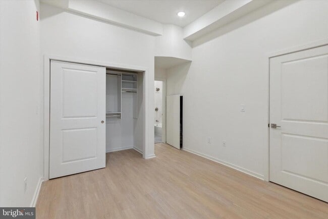 Building Photo - 245 N 12th St
