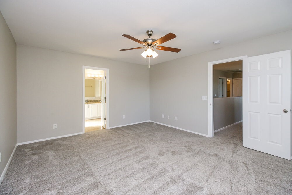 Building Photo - 30092 N Desert Willow Blvd