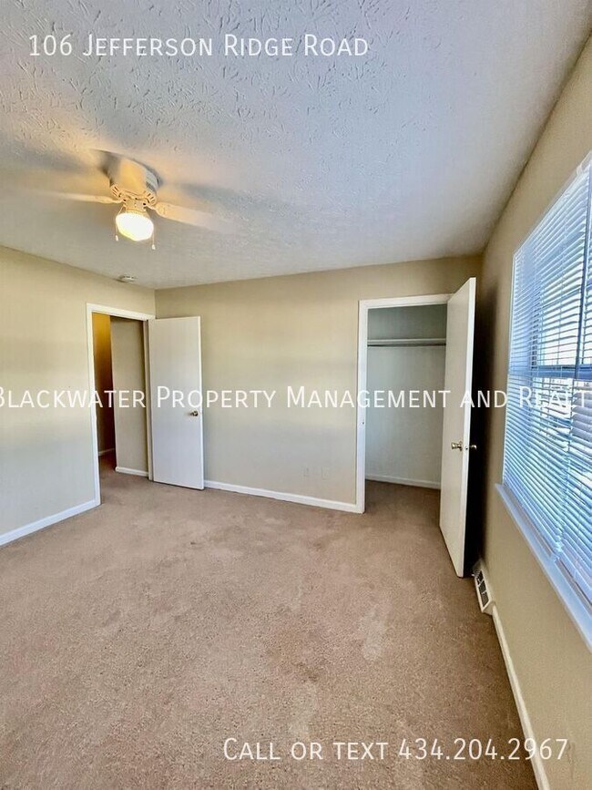 Building Photo - 106 Jefferson Ridge Rd