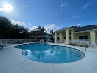 Building Photo - 3111 Sun Lake Ct