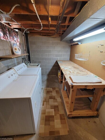 Laundry Room - 16134 Foliage Ave W