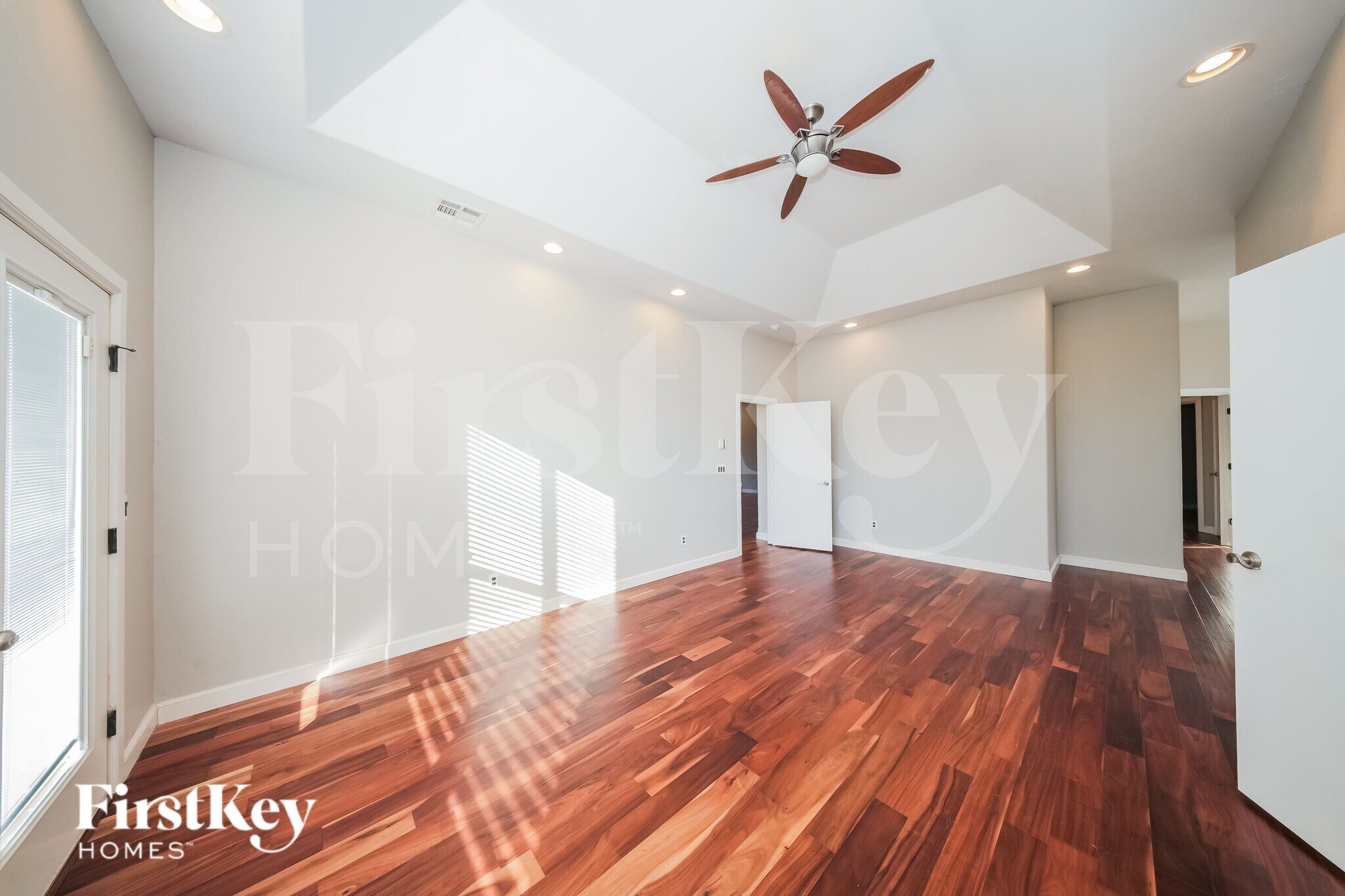 Building Photo - 17313 Ridgewood Dr