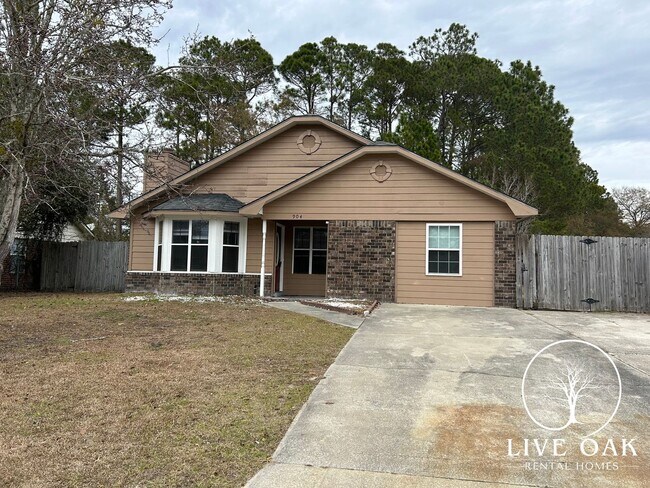 Building Photo - 904 Willowbrook Dr