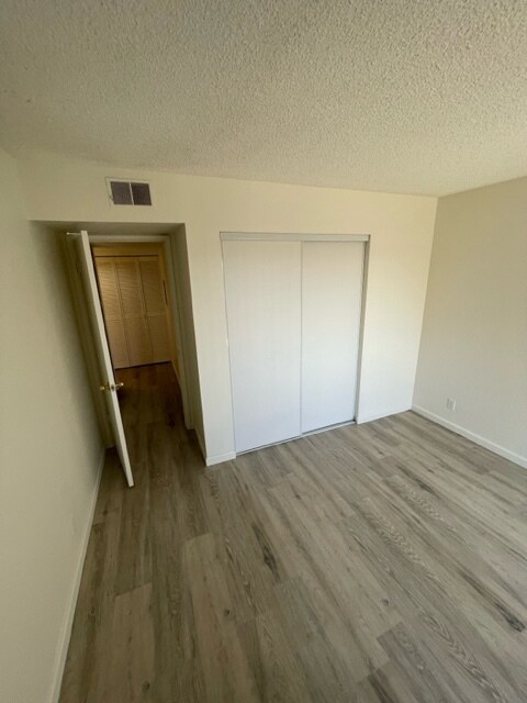 Building Photo - 540 N May
