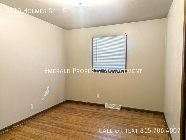 Building Photo - 2510 Holmes St