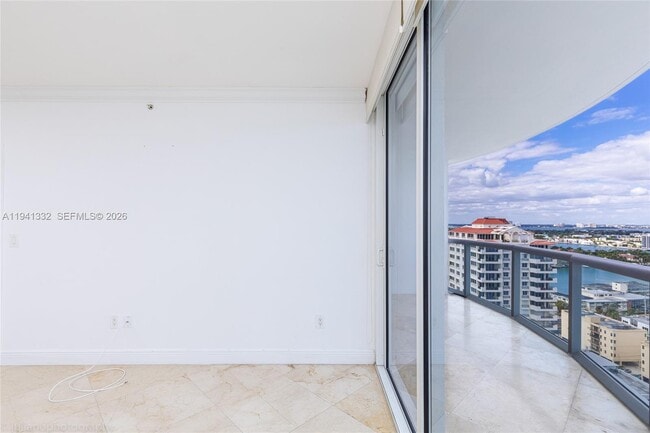 Building Photo - 6365 Collins Ave