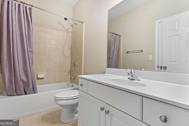 Building Photo - 5723 Vinings Retreat Way SW