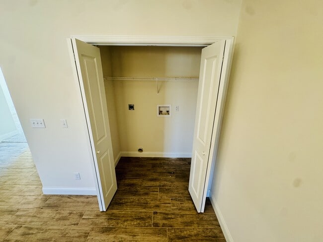 Building Photo - 3964 McKendree Xing