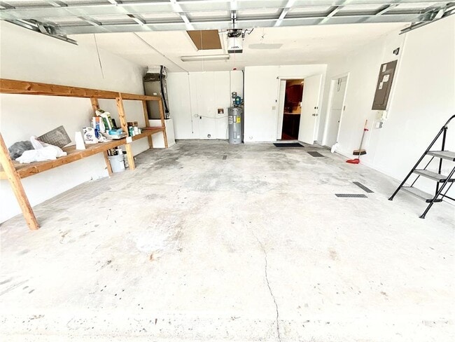 Building Photo - 2468 Gulf Breeze Cir