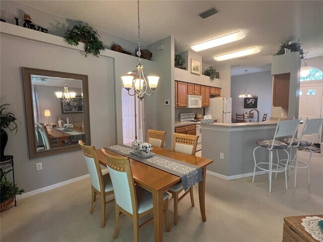 Building Photo - 18030 Webster Grove Dr