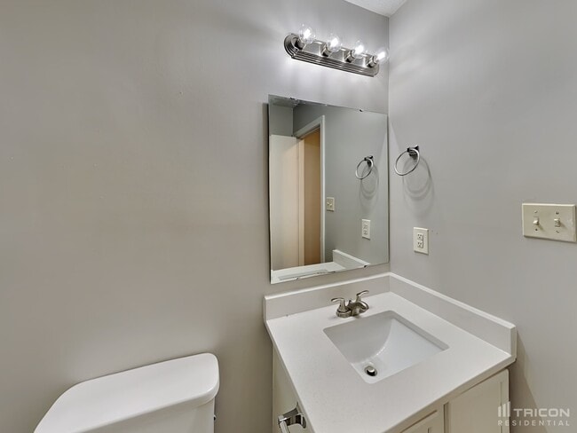 Building Photo - 6213 McIntyre Ridge Dr