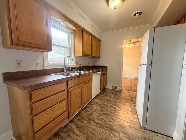 Building Photo - 24113 E Silsby Rd