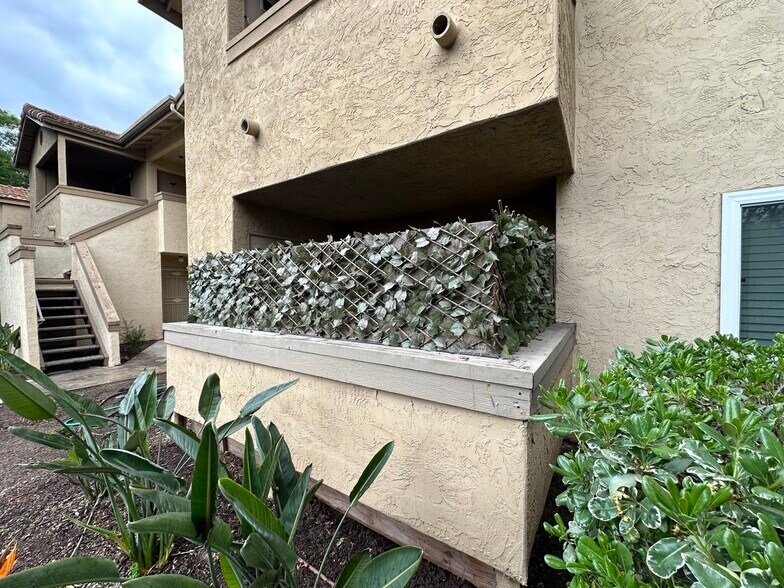 Building Photo - 227 Woodland Pky