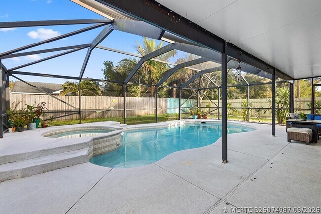 Building Photo - 5408 Birch Dr