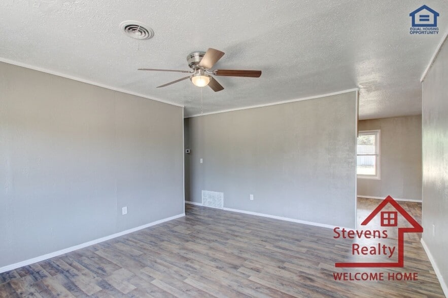 Building Photo - 2316 NW 28th St