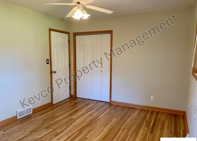 Building Photo - Awesome Four Bedroom Home by CSU Campus!