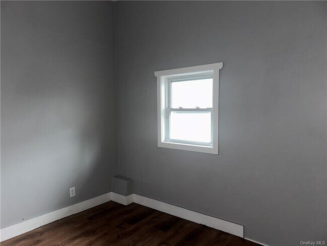 Building Photo - 1399 US-44