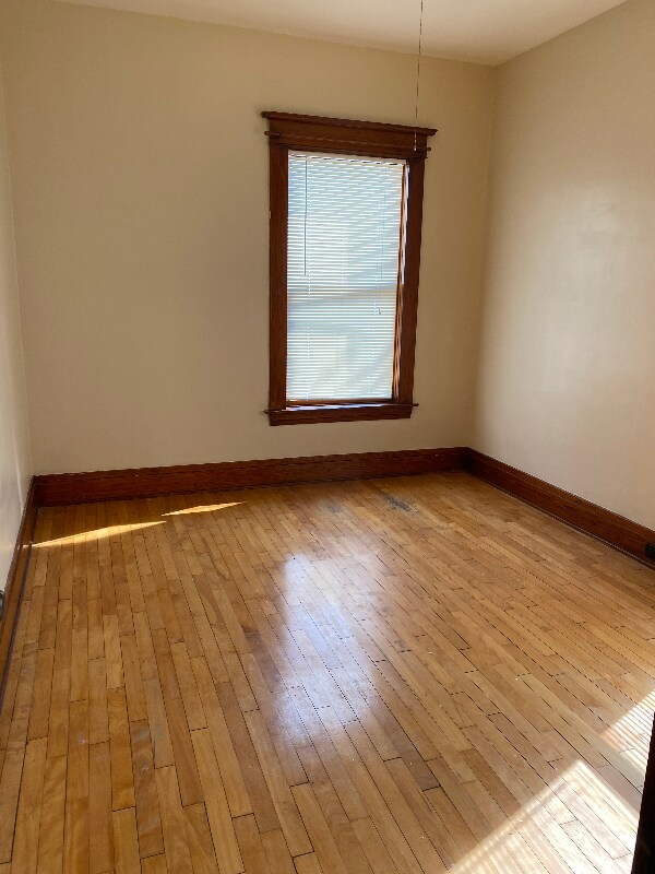 Building Photo - 10 National Ave SW