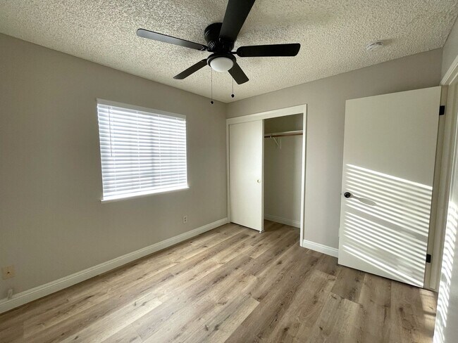 Building Photo - 8101 Jacaranda Ave