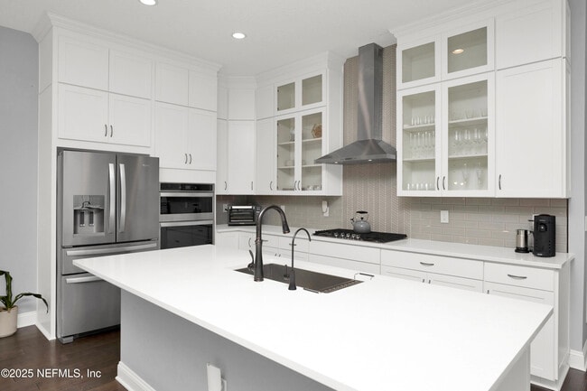 Building Photo - 176 Settler's Landing Dr