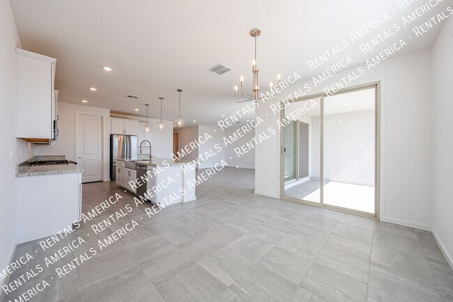 Building Photo - 35581 N Thicket Wy