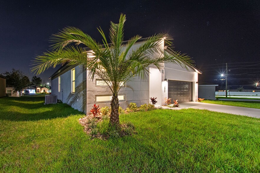 Building Photo - 186 Sweet Pea Ct