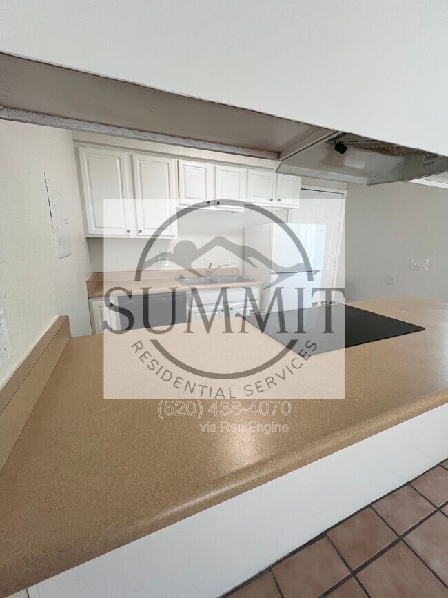 Building Photo - 926 N Belvedere Ave