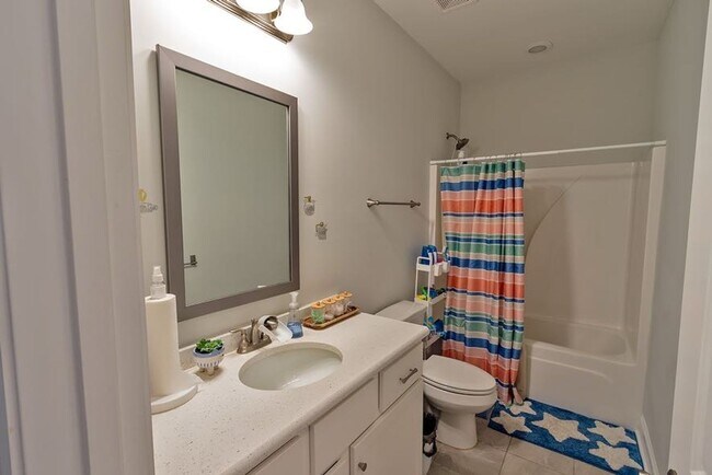 Building Photo - Available July 15, 2026