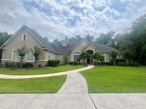 Building Photo - 28015 Buena Way