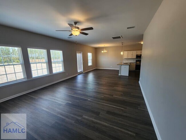 Building Photo - 2722 Arnall Dr