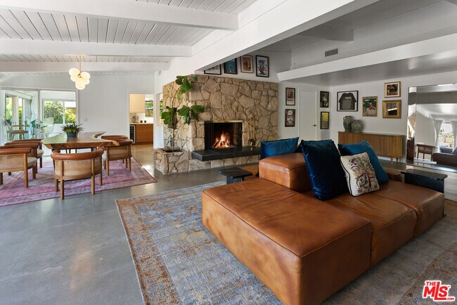 Building Photo - 7211 Chelan Way