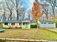 Building Photo - 6737 Rural Point Rd