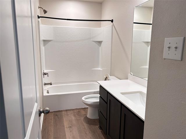 Building Photo - 4207 Silverhill Dr