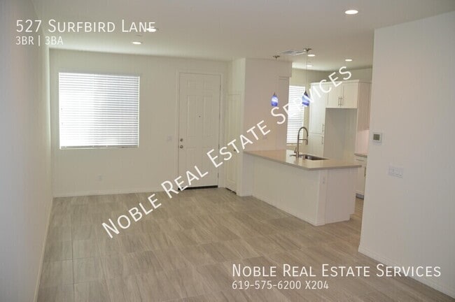 Building Photo - 527 Surfbird Ln